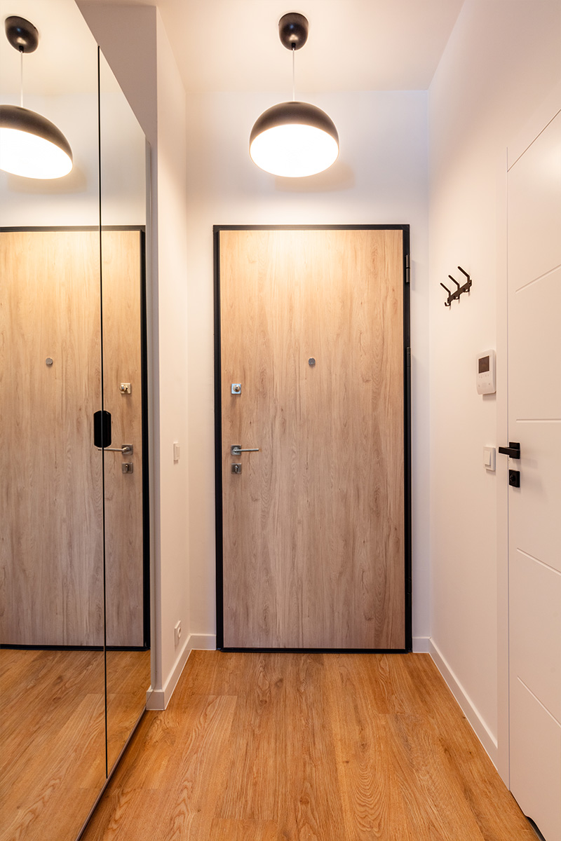 Блиндирани врати