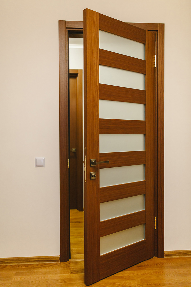 Интериорни врати